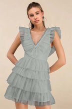 Cocoslly V-Neck Wide Straps Sleeveless Short A-Line Pleated Prom Dress With Ruffles | Black Tulle ZA0212