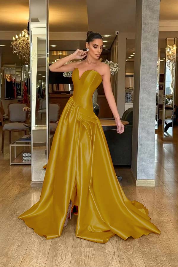 Stunning Strapless Sleeveless Long Split Prom Dress With Pleated WQ0224
