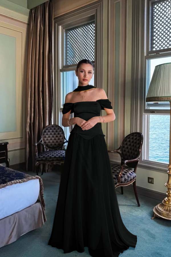 Stunning Off the Shoulder Sleeveless Long Prom Dress With Pleated WQ0225