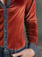 Vintage Blue Leopard Print Trim Rust Red Long-sleeved Velvet Shirt