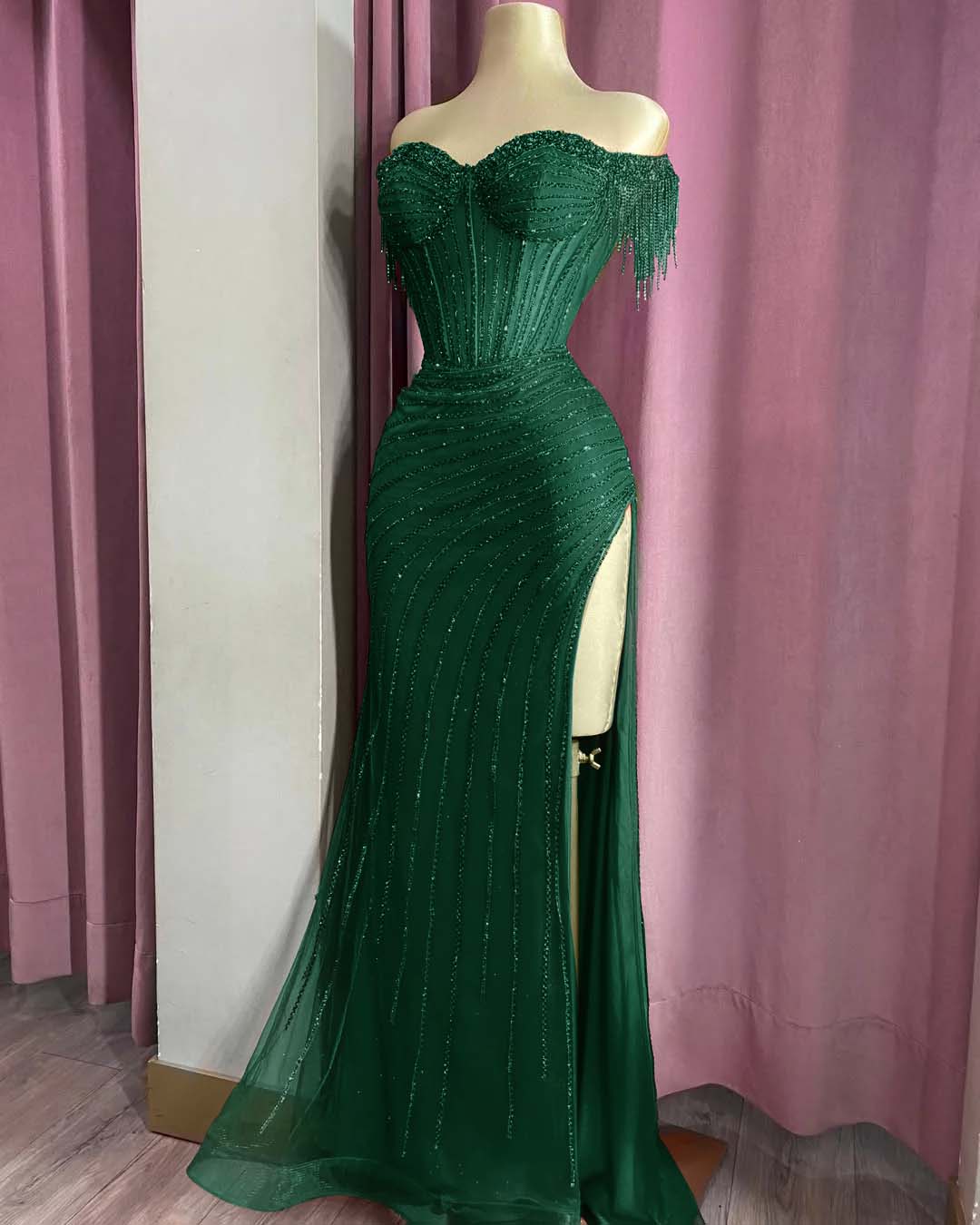 Off the Shoulder Sleeveless Long Split Prom Dress With Beading YK0161