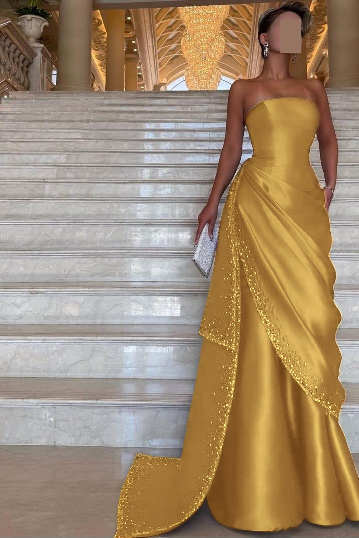Chic Strapless Sleeveless Long Prom Dress With Pleated Beading WQ0094