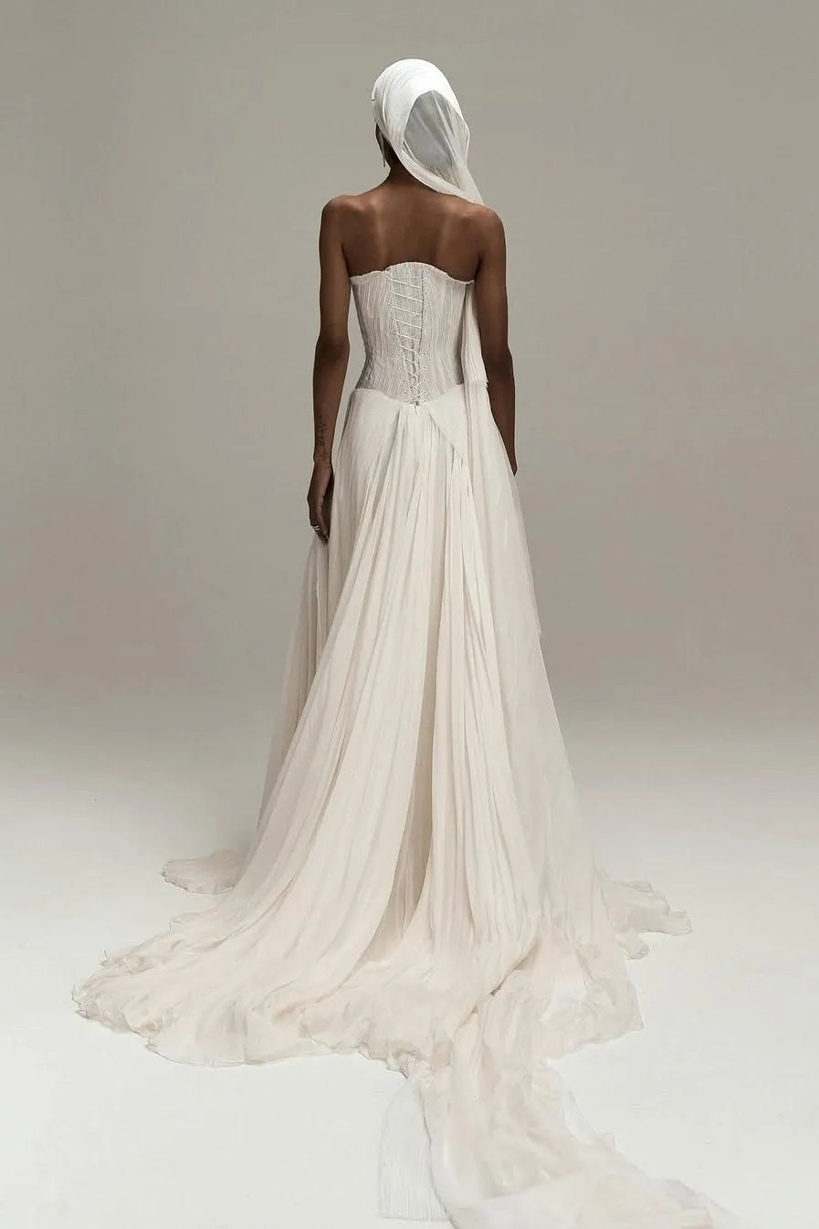 Chic Strapless Sleeveless Long Prom Dress With Pleated Ruffles WQ0086