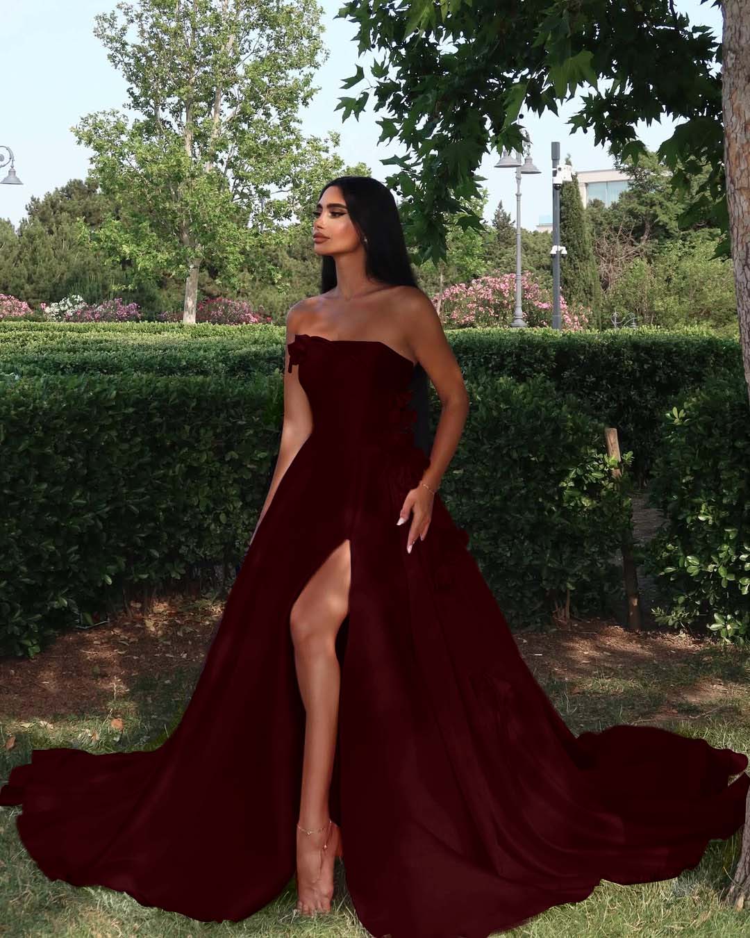Strapless Sleeveless Long High Split Prom Dress With Appliques YK0162
