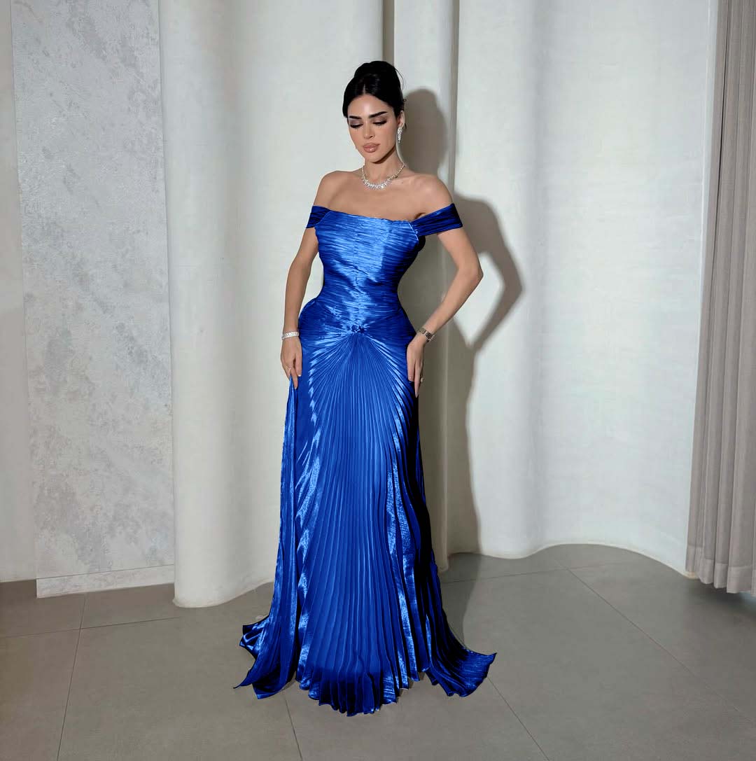 Chic Off the Shoulder Sleeveless Long Prom Dress With Pleated YK0266