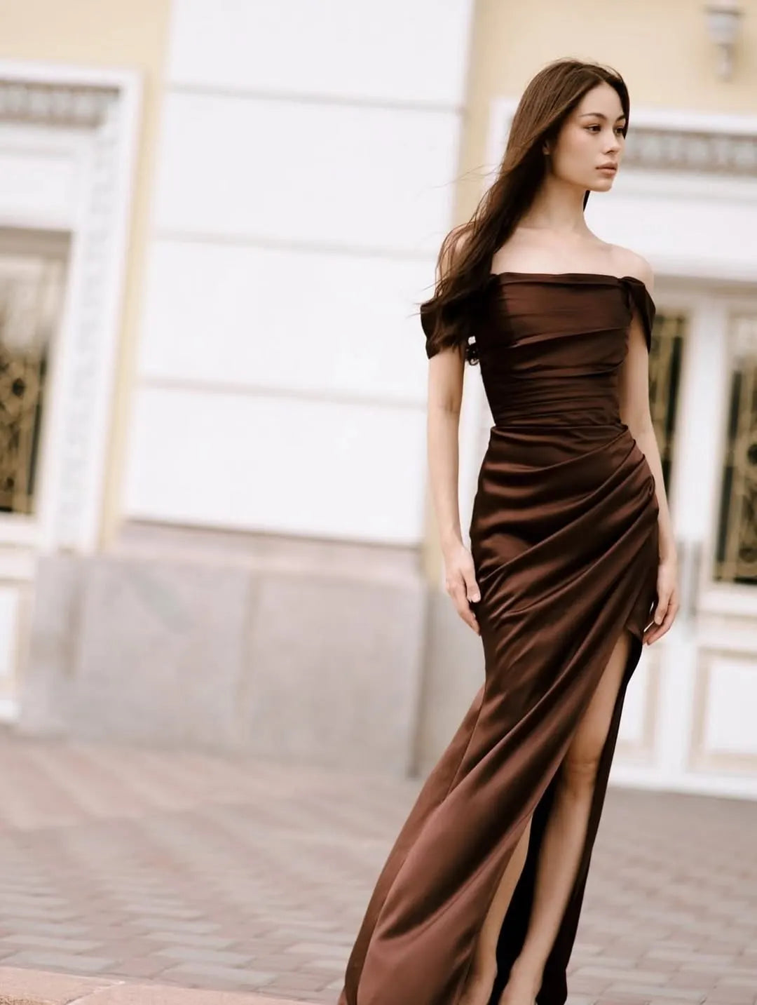 Cocoslly Off-The-Shoulder Sleeveless High Waist Long Mermaid Prom Dress With Split | Brown Satin CO0024