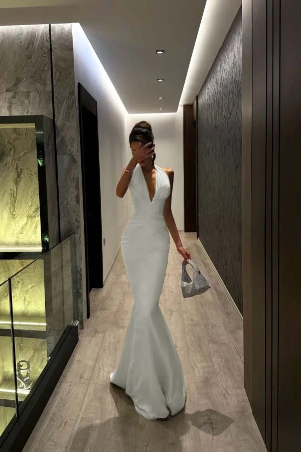 Halter V Neck Sleeveless Long Mermaid Prom Dress With Pleated YK0104