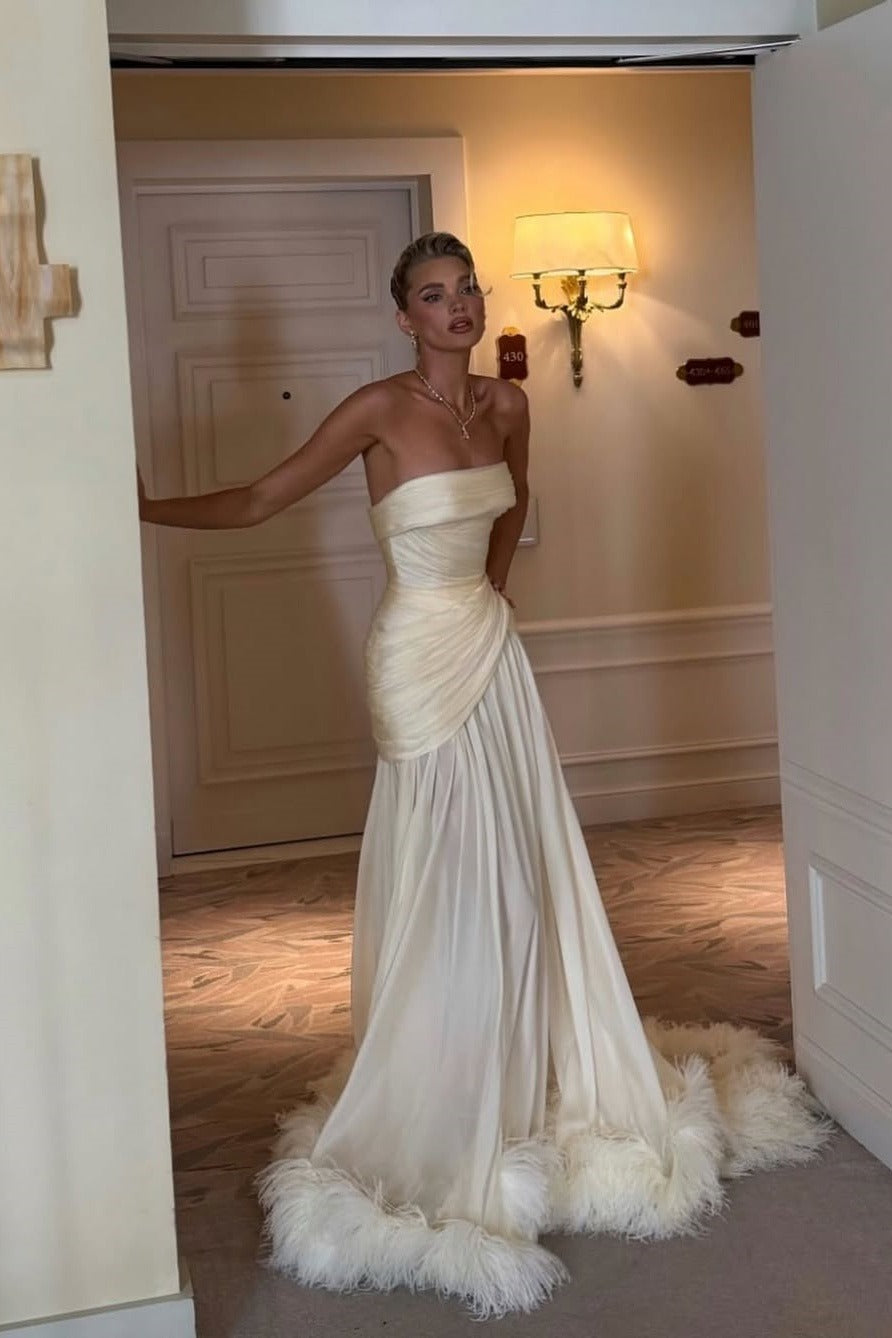 Cocoslly Strapless Sleeveless Long Pleated Prom Dress With Feathers | Ivory Satin ZA0210