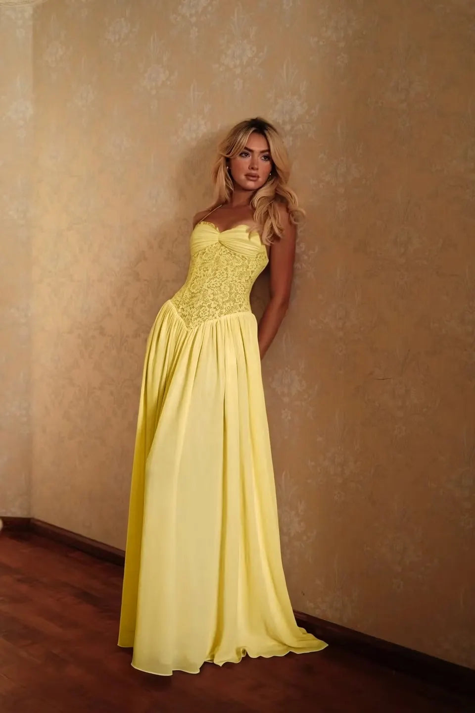 Cocoslly Spaghetti Straps Sleeveless High Waist Long Prom Dress | Glod Champage Chiffon YC0559