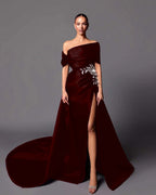 Satin Asymmetric Off-The-Shoulder Sleeveless Long Pleated Mermaid Prom Dress With Appliqués And Split YK0598