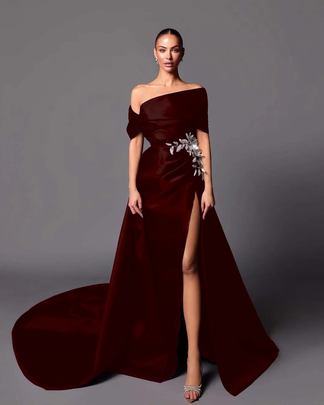 Satin Asymmetric Off-The-Shoulder Sleeveless Long Pleated Mermaid Prom Dress With Appliqués And Split YK0598